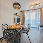 Comfort Portova Апартаменты *
